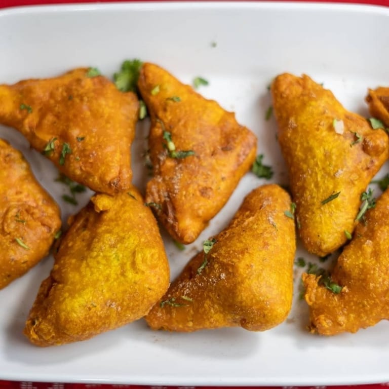 Savor Our Crispy Pakora